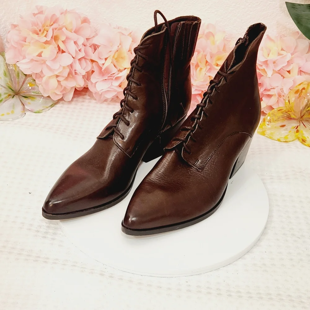 Jeffrey Campbell Kela-Lu Bootie Brown Lace Up Boots Size: 10